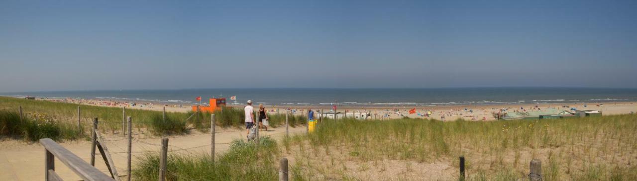 Kijkduinhuis Monster Exteriör bild